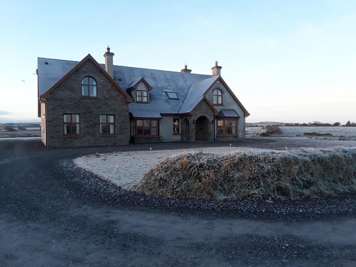 Bealaha House Bed & Breakfast Дунбег Екстериор снимка